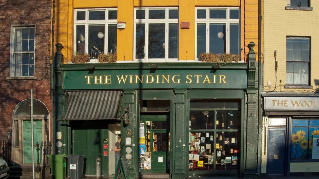 The Winding Stair restaurant front view in Dublin city centre – place near Ha’penny Bridge.