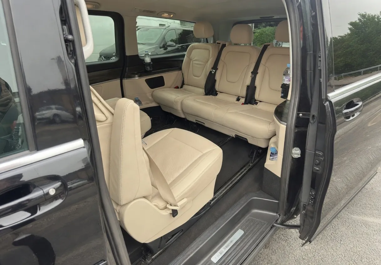 Mercedes V-Class cream interior