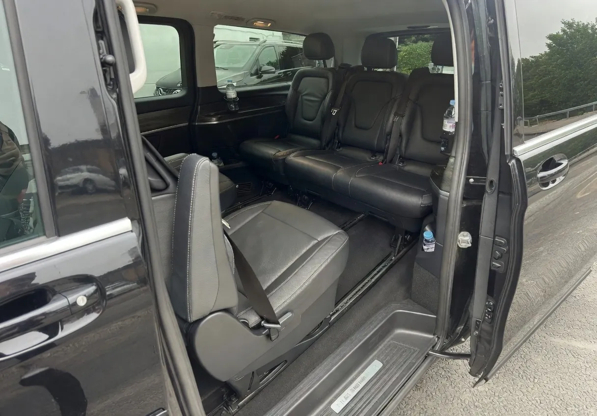 Mercedes V-Class interior